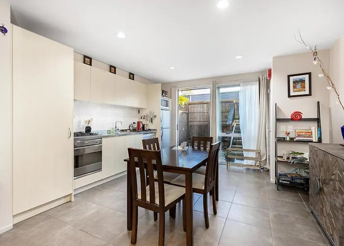 Central Wanaka Villa 公寓