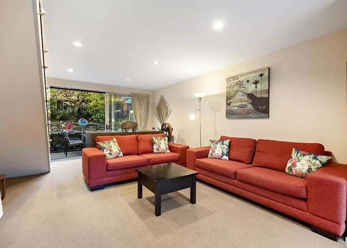 Central Wanaka Villa *