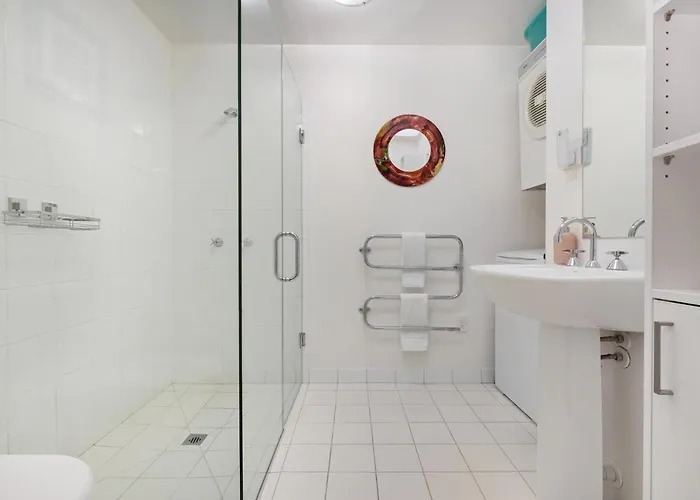 Central Wanaka Villa * 瓦纳卡